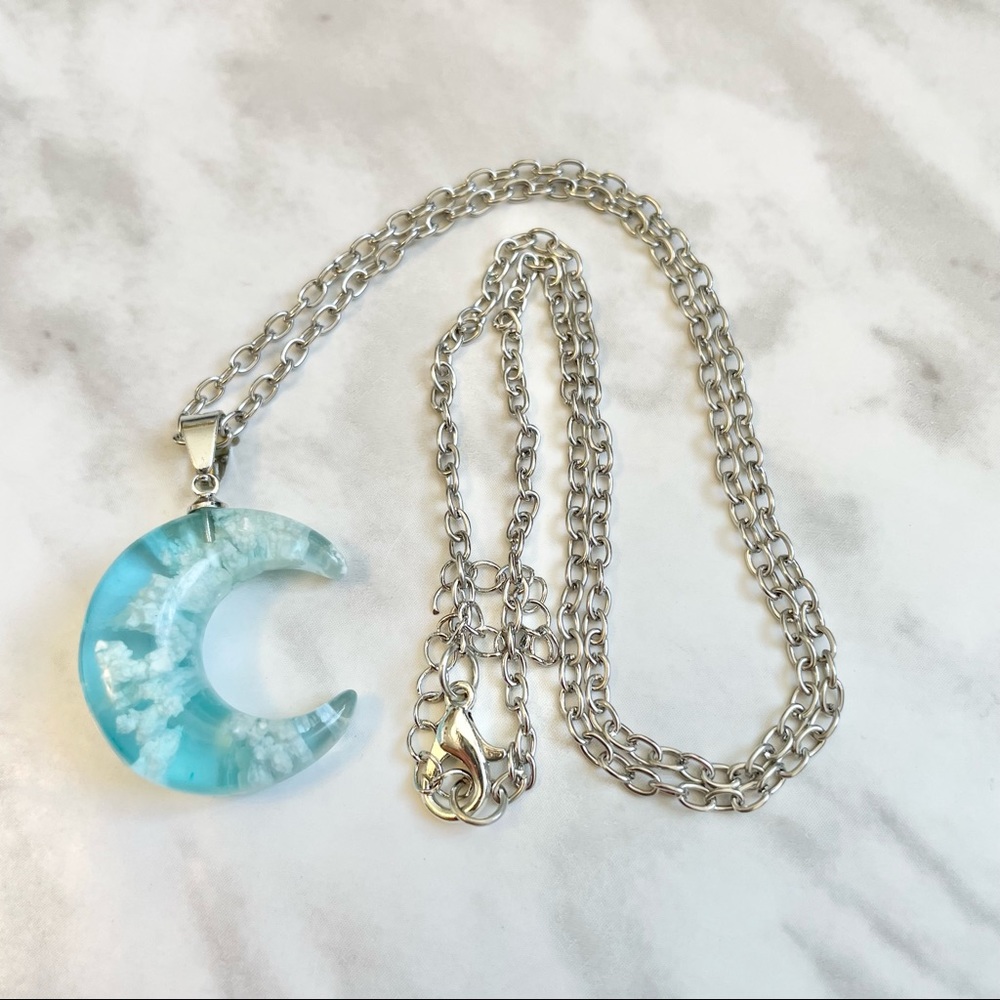 🎉 New Clouds & Blue Sky Moon Pendant Necklace